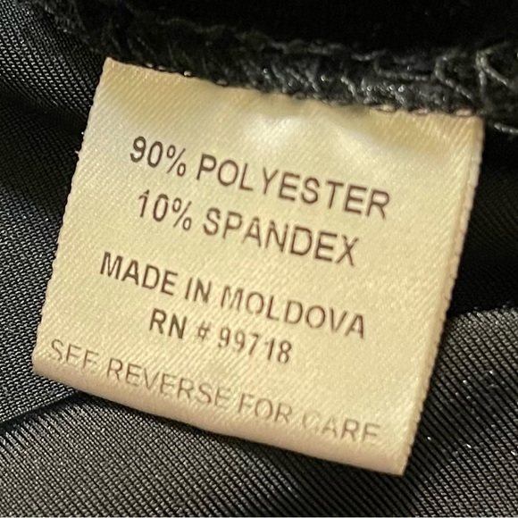 Classic Velvet Button-Down - Picture 6 of 6